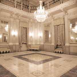 Панно из керамогранита на стену