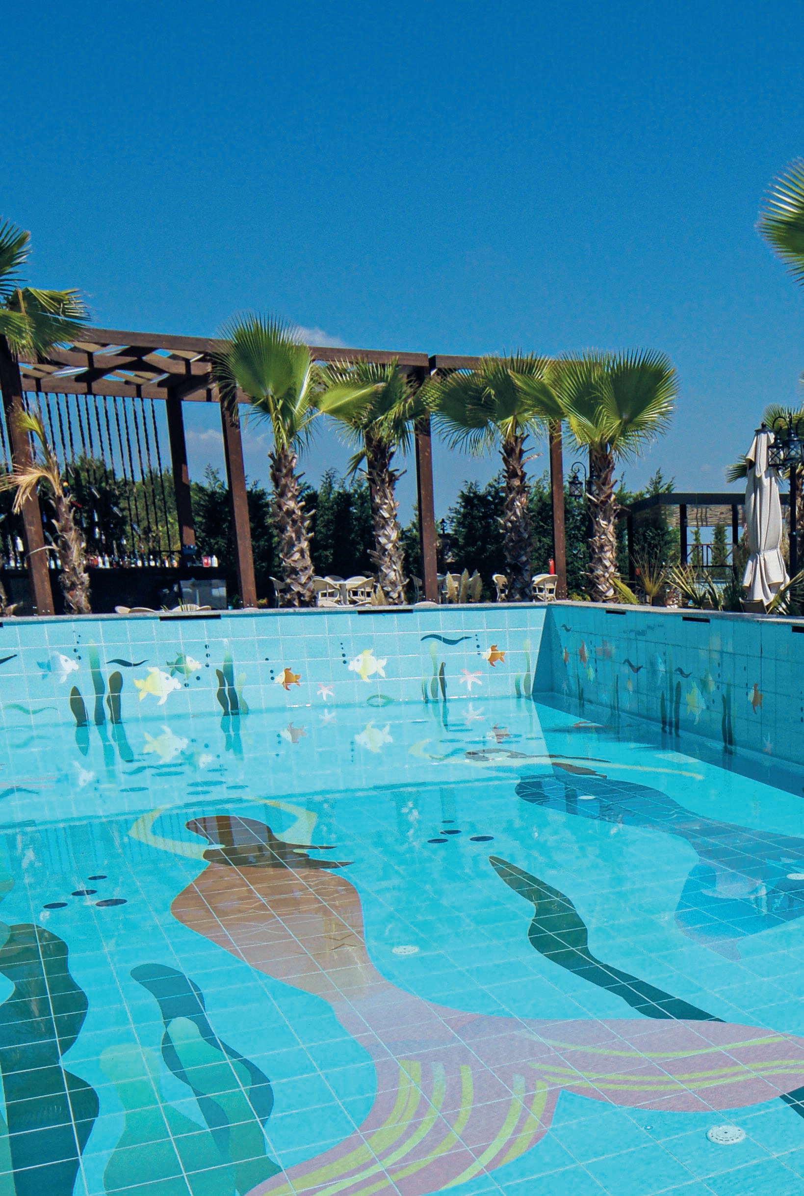 K107 Декоративная вставка Olympic Series Внутренний переливной водоотводный канал Cobalt 15x24.5 - фото 10