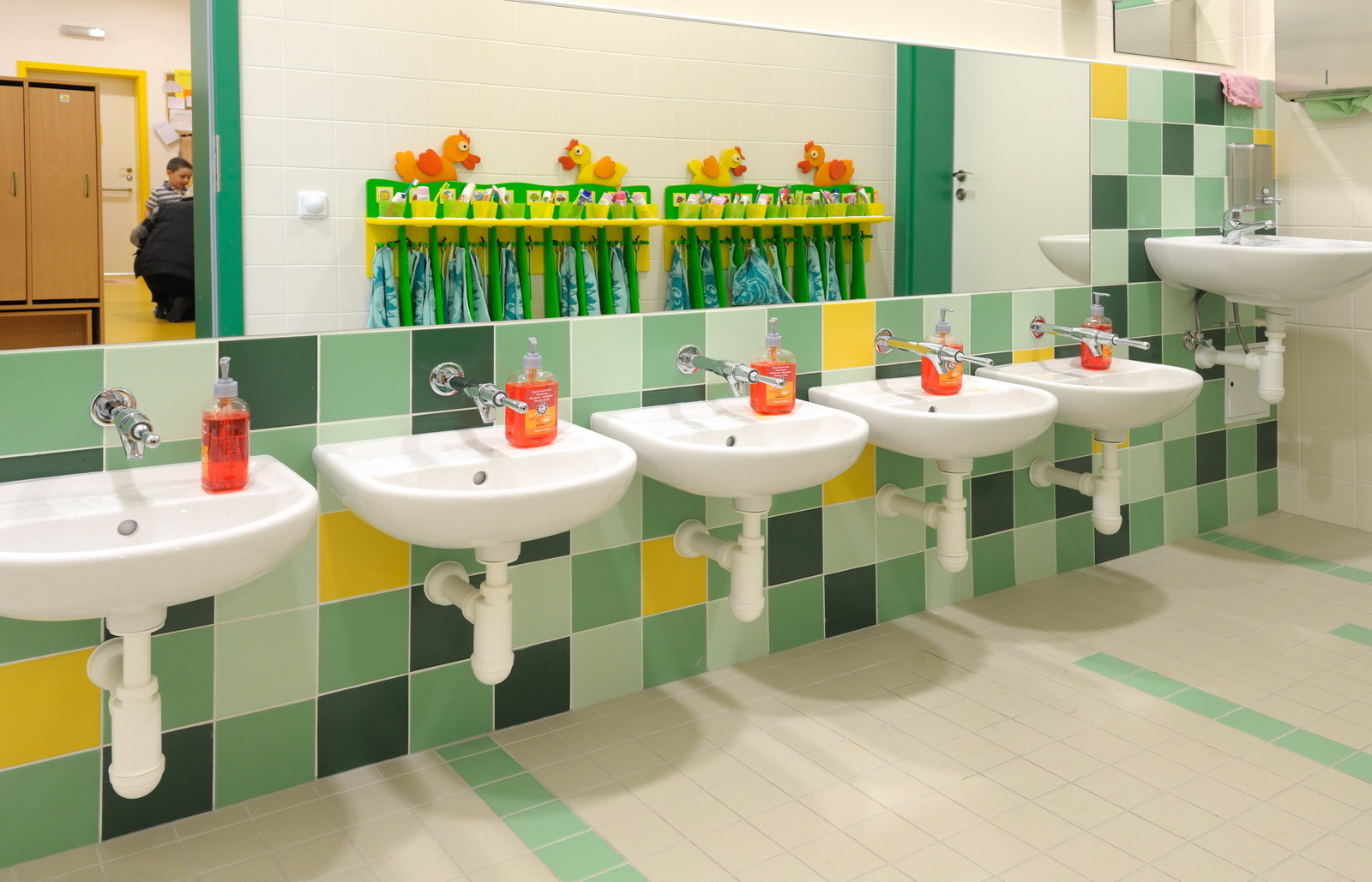 WAA1N555 На стену Color One Dark blue 20х20 - фото 3