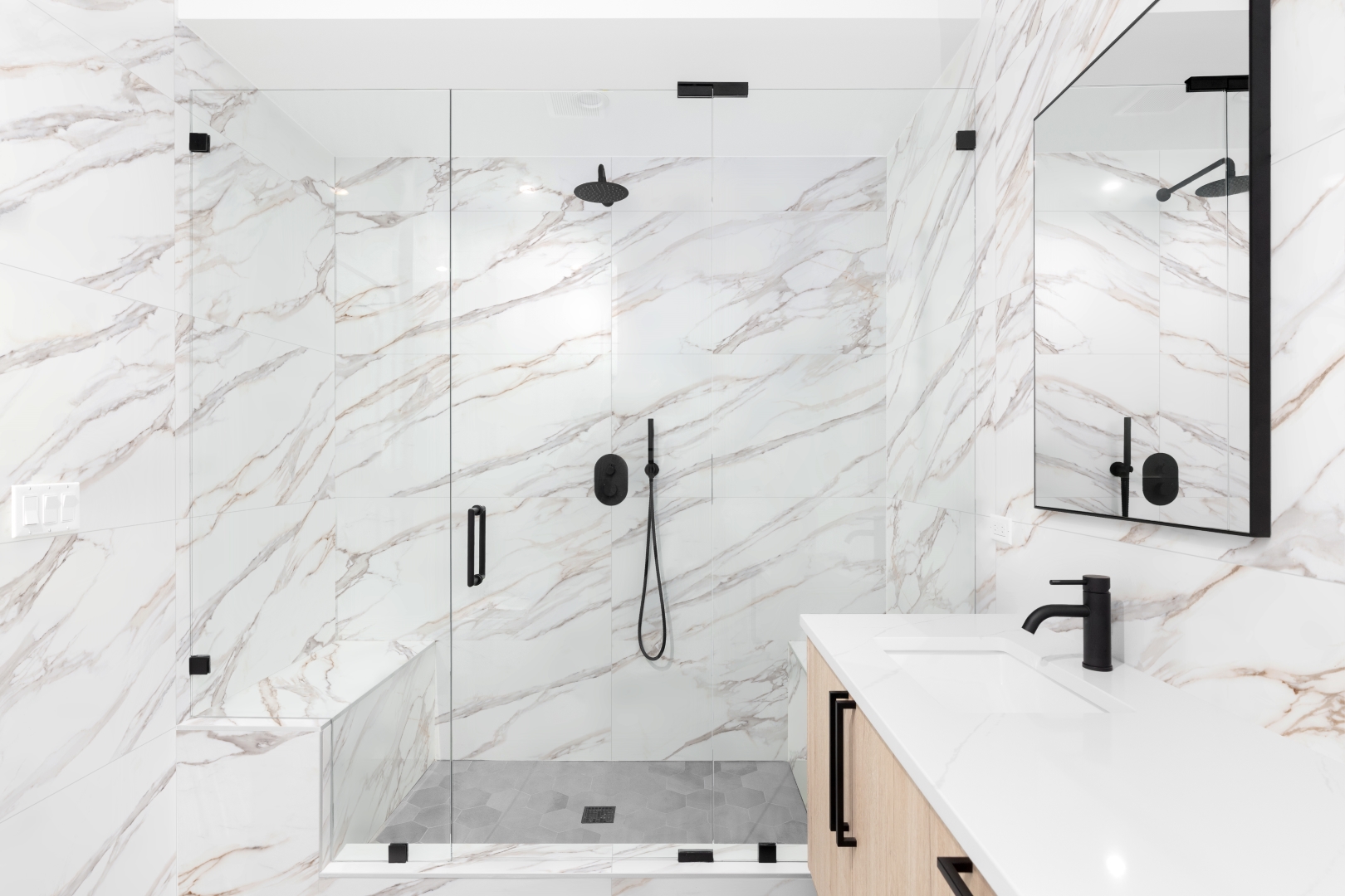 Глобал Тиле Bolero