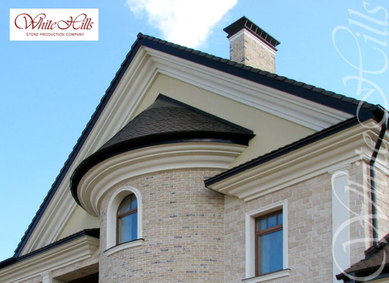 White Hills Шинон