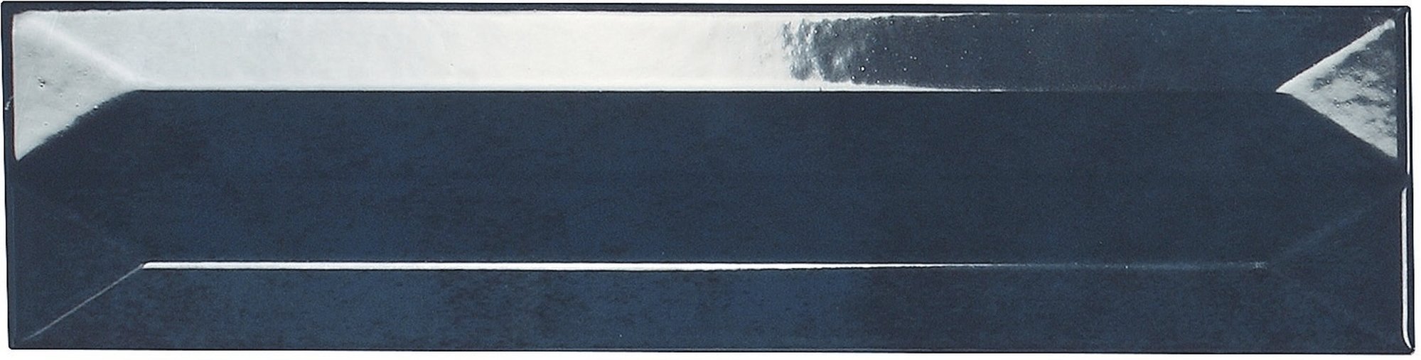 A036321 На стену Reality Refraction River 7.5x30