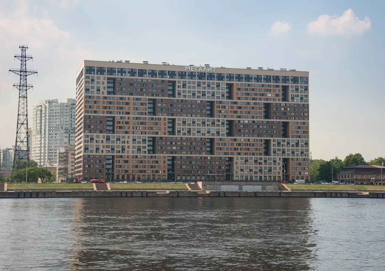 UF023MR На пол Моноколор Насыщенно-красный Матовый - фото 22