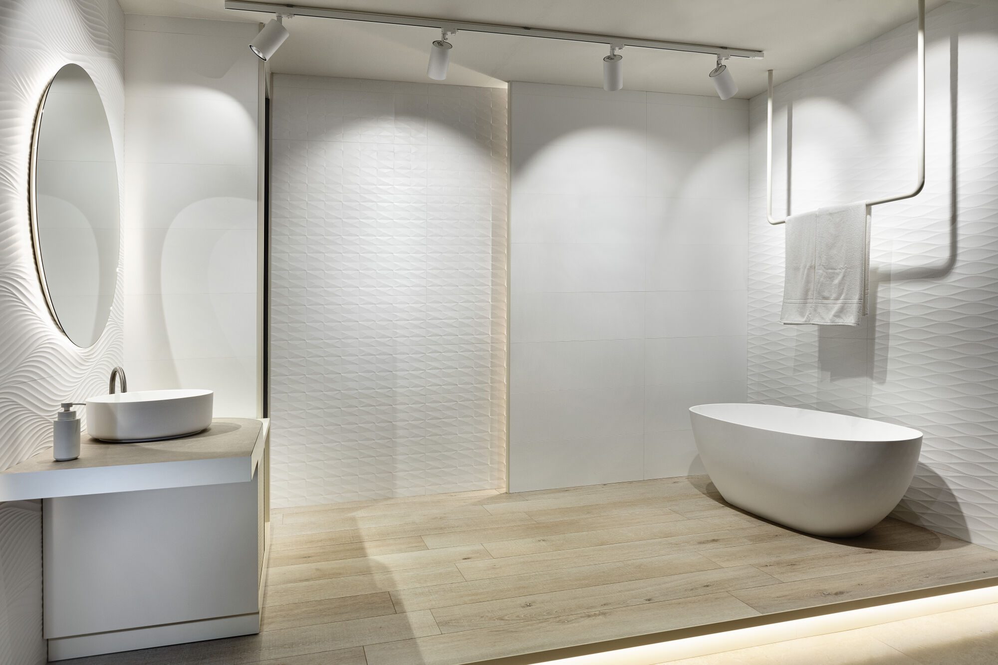 26193 Плинтус Whistler R.Taupe/8X75.5 - фото 2