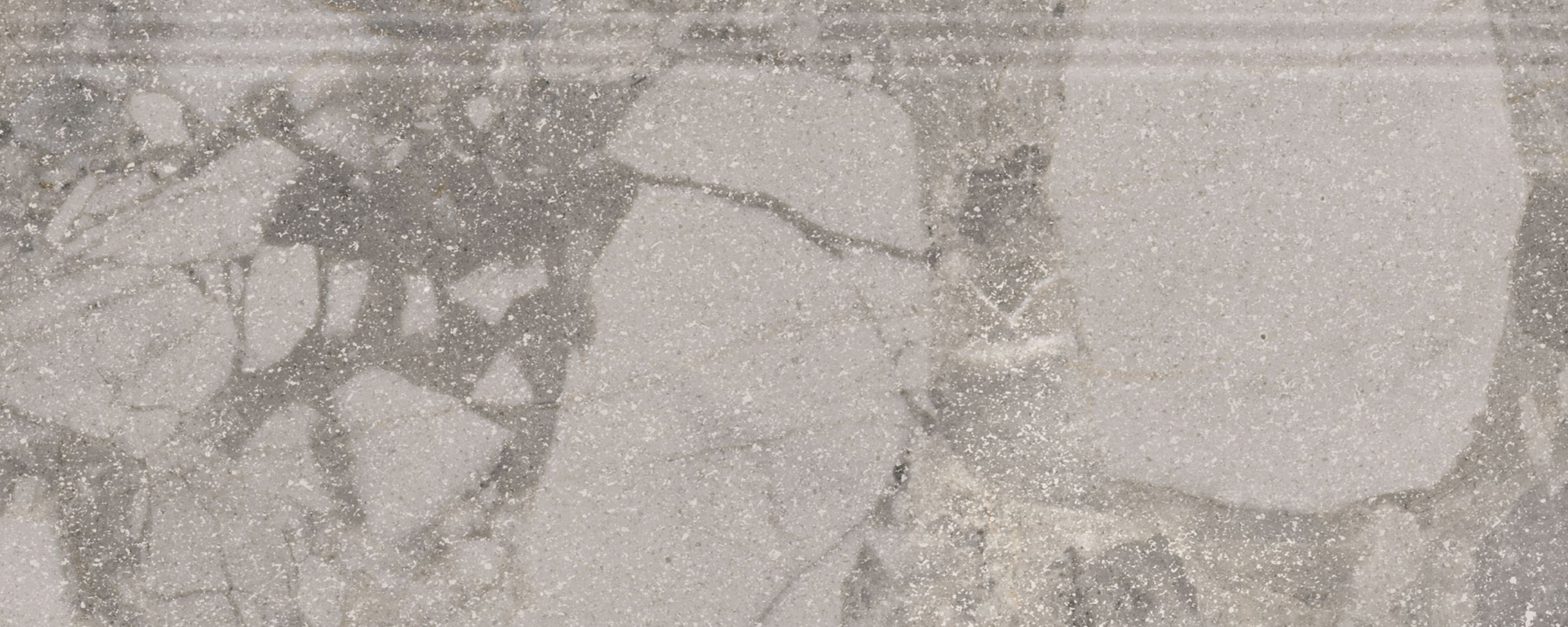 KML2FMF002BR Плинтус Рабат Стоун серый матовый обрезной 30x12x1.3