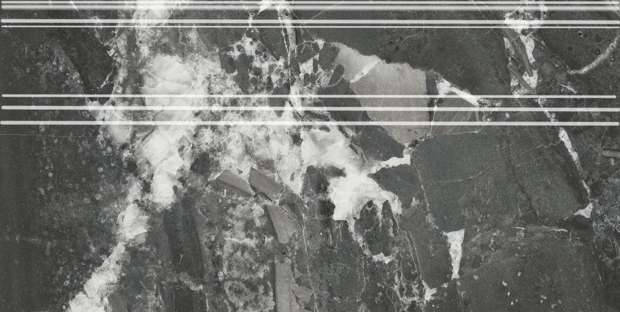 FME025R Плинтус Риальто Чёрный глянцевый обрезной 20x40x1.6 - фото 2