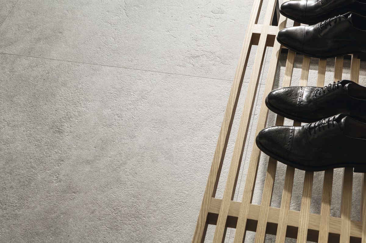 UP6S310442 На пол Ultra Pietre Basaltina Antracite Soft 6 mm 100x300 - фото 3